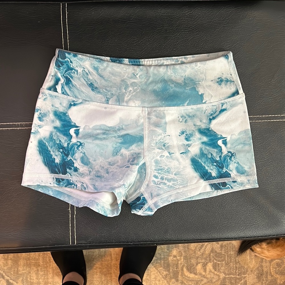 Savage barbell shorts